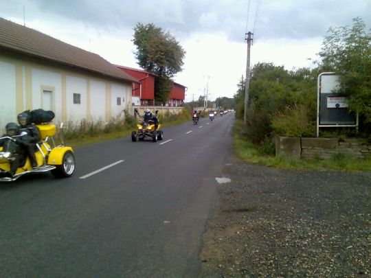 7030965_4.jpg